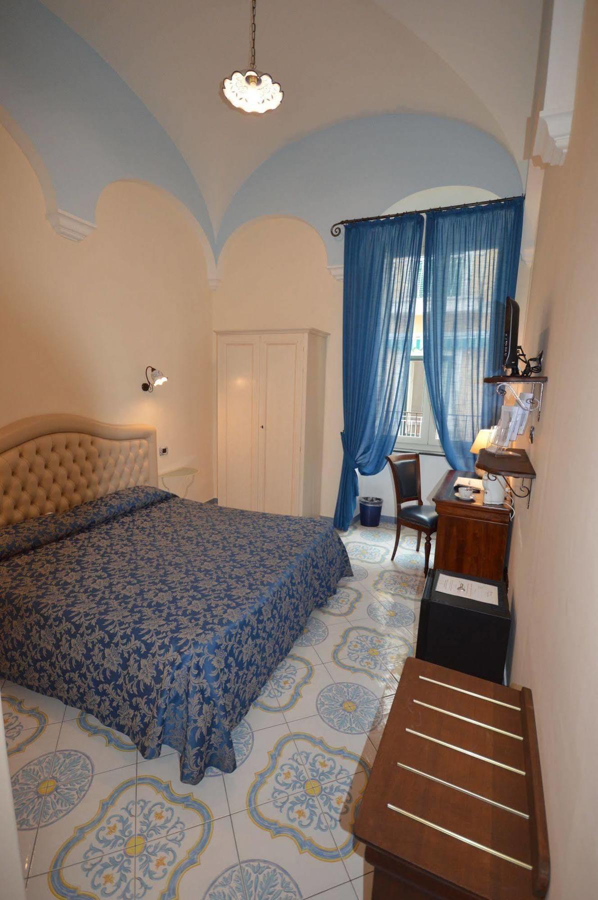 B&B Palazzo Pisani Amalfi Extérieur photo